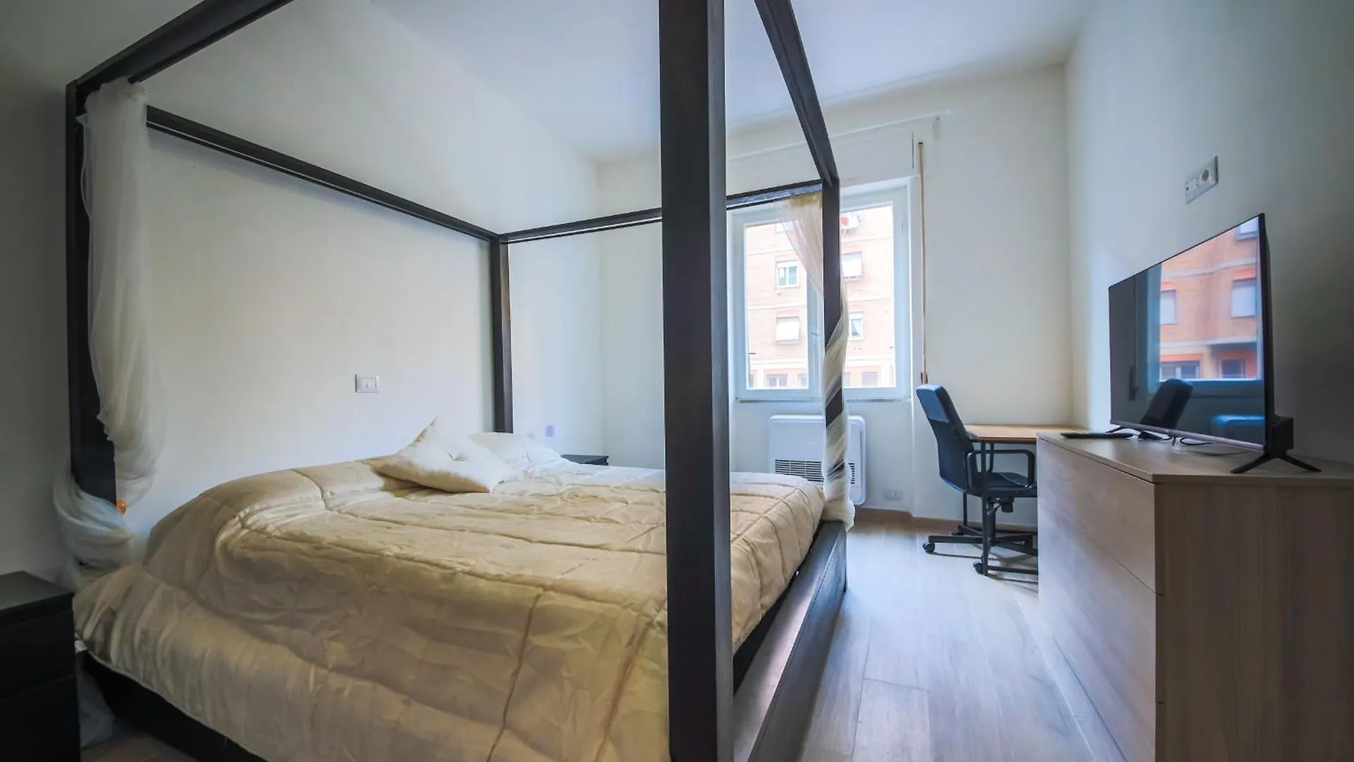 Cityfront Apartment Roma 0*, Rome Italy
